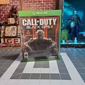 COD Call of Duty Black Ops lll 3 XBox One Activision Pre-Owned